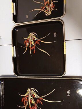 Vintage Japanese Lacquered Nesting Trays Set of 3 Flowers Red Iris MCM Retro
